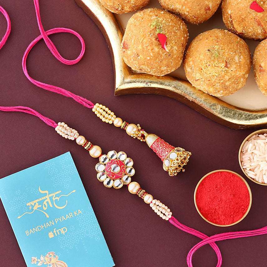 Online Sneh Dazzling Bhaiya Bhabhi Rakhi Set Besan Laddoos Gift