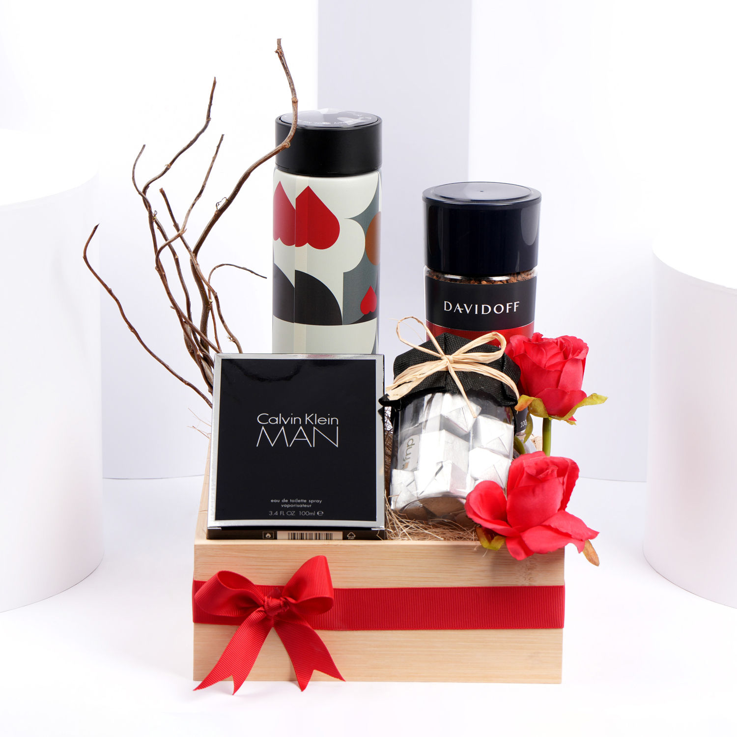 Online Fragrance Hamper For Him Gift Delivery In UAE FNP