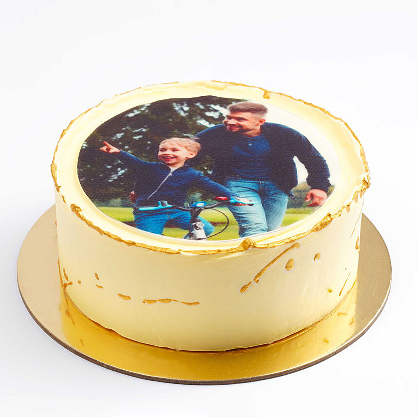 Delicious Chocolate Photo Cake For Dad: Fathers Day Gifts to Kuwait