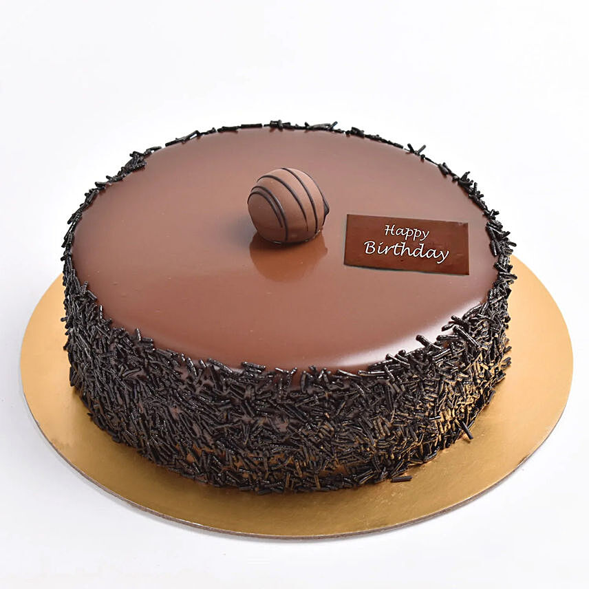 Delightful Birthday Chocolate Fudge Cake: Send Birthday Gifts to Kuwait