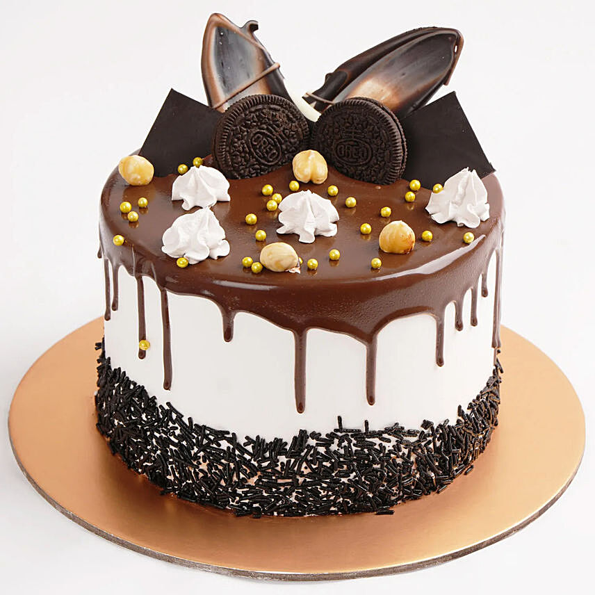 Dripping Designer Cake: توصيل هدايا الكويت