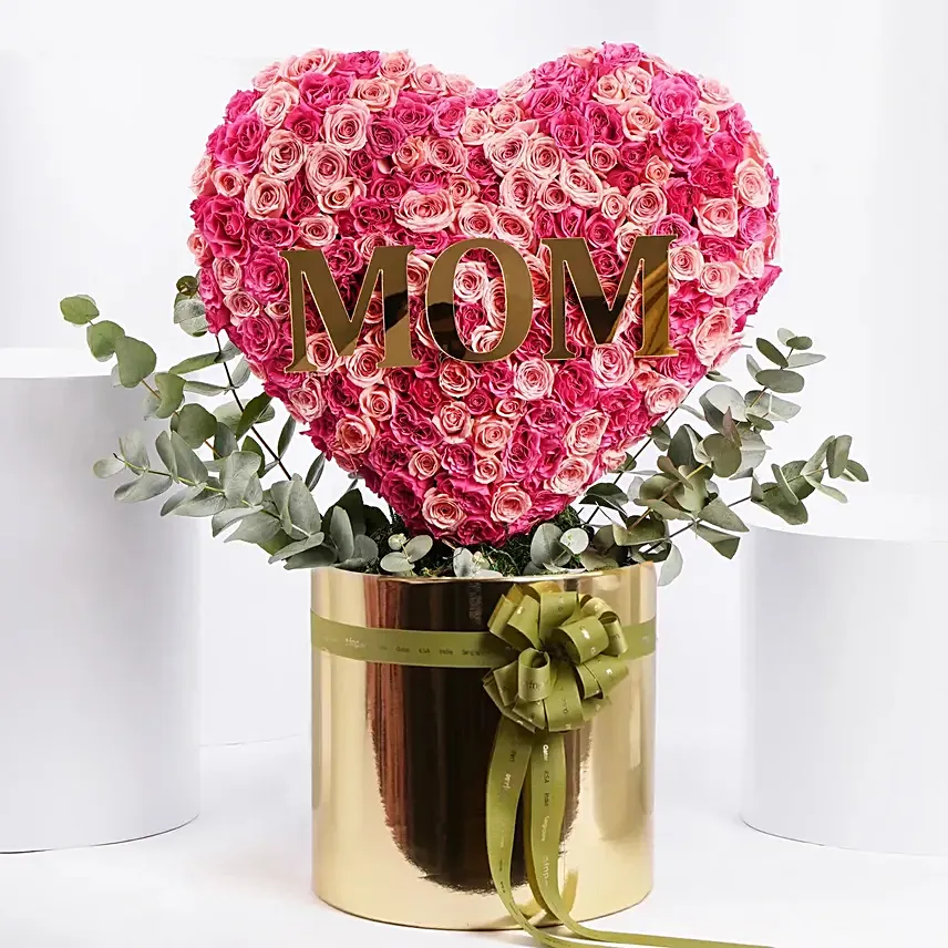 Heart Of Roses For Mom: Flower Delivery Kuwait