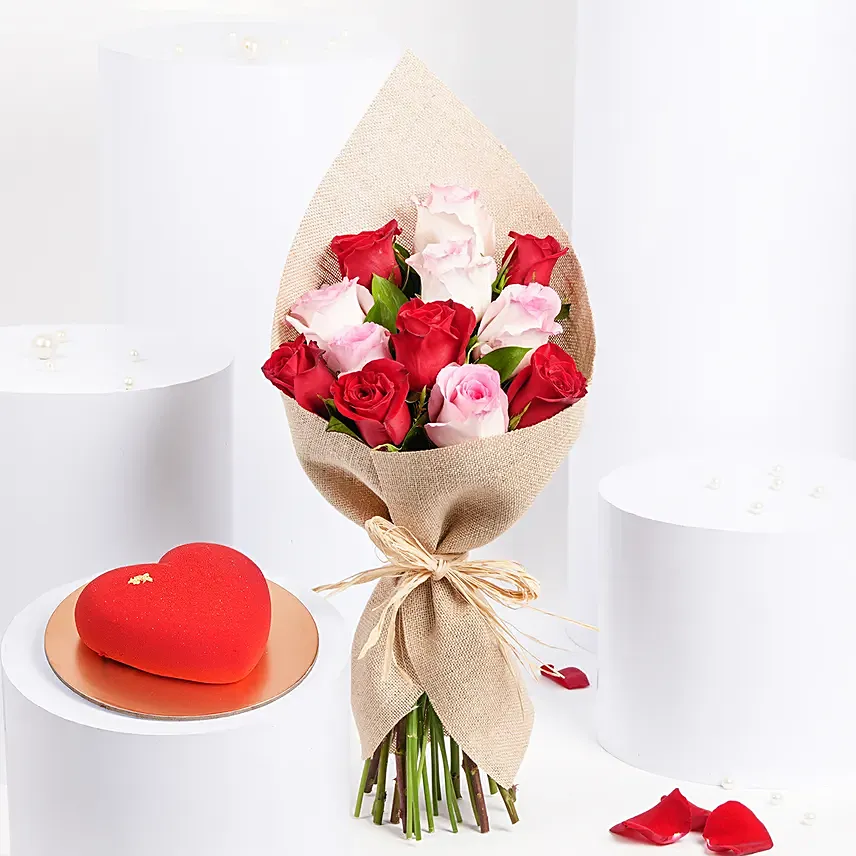 Warmth Bouquet With Cake: Valentine Day Cakes for Her
