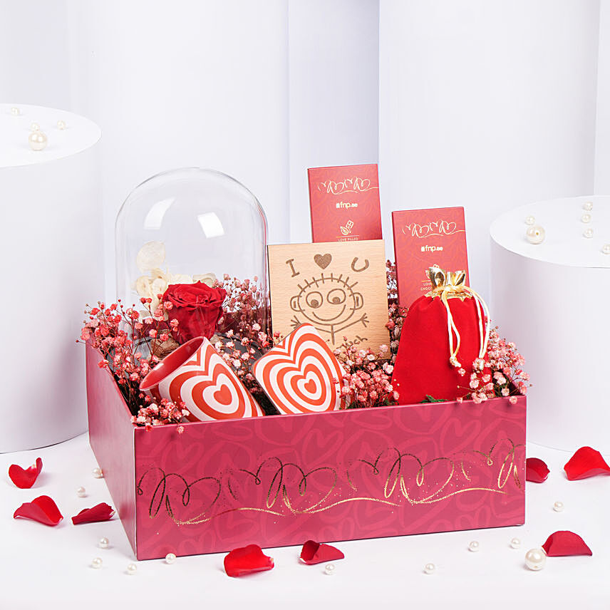 Love You So Much Gift Hamper: Anniversary Flowers to Ajman
