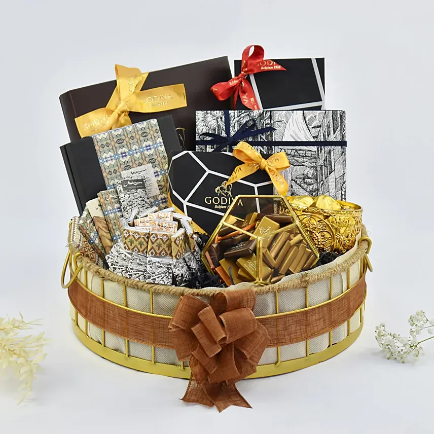Premium Chocolate Collection Hamper: Birthday Gift Hampers