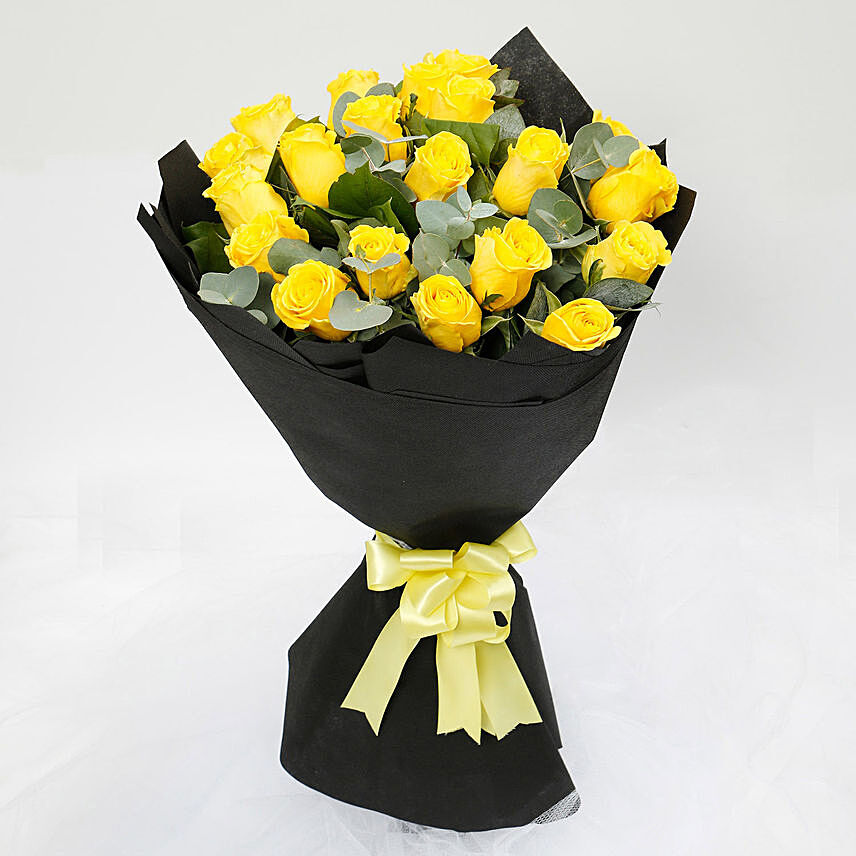 Sunshine 20 Yellow Roses Bouquet: 