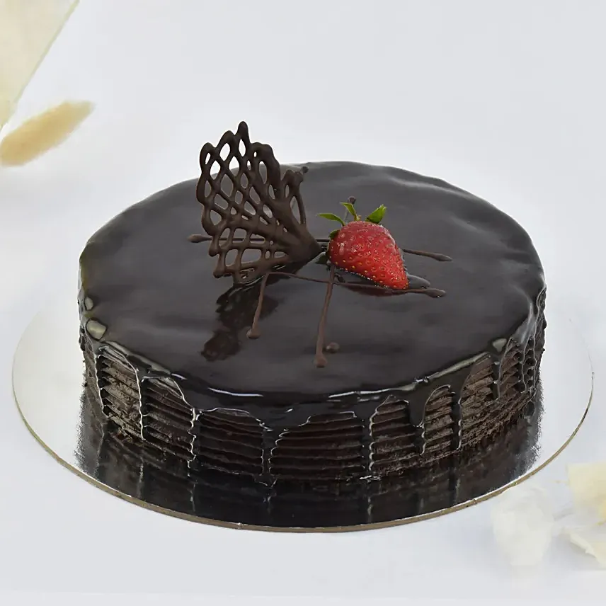 Dark Chocolate Gluten Free Cake: Engagement Cakes