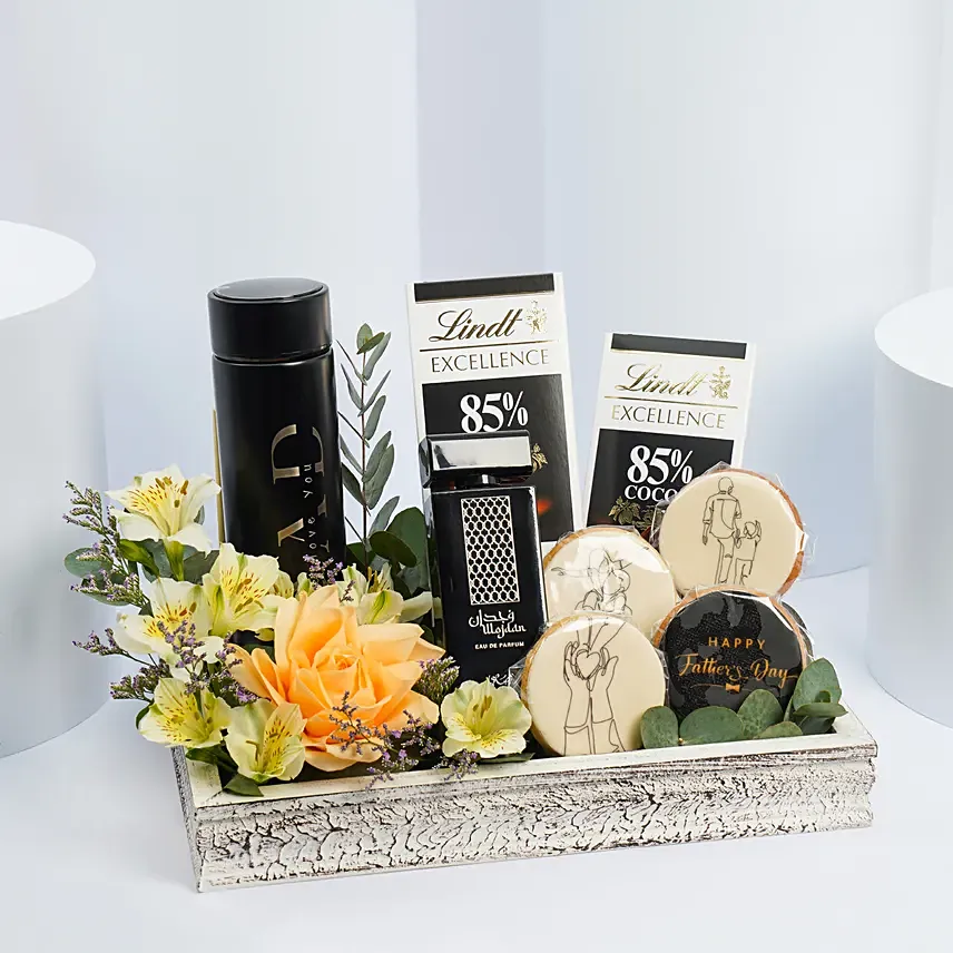 Delightful Hamper For Dad: Fathers Day Hampers