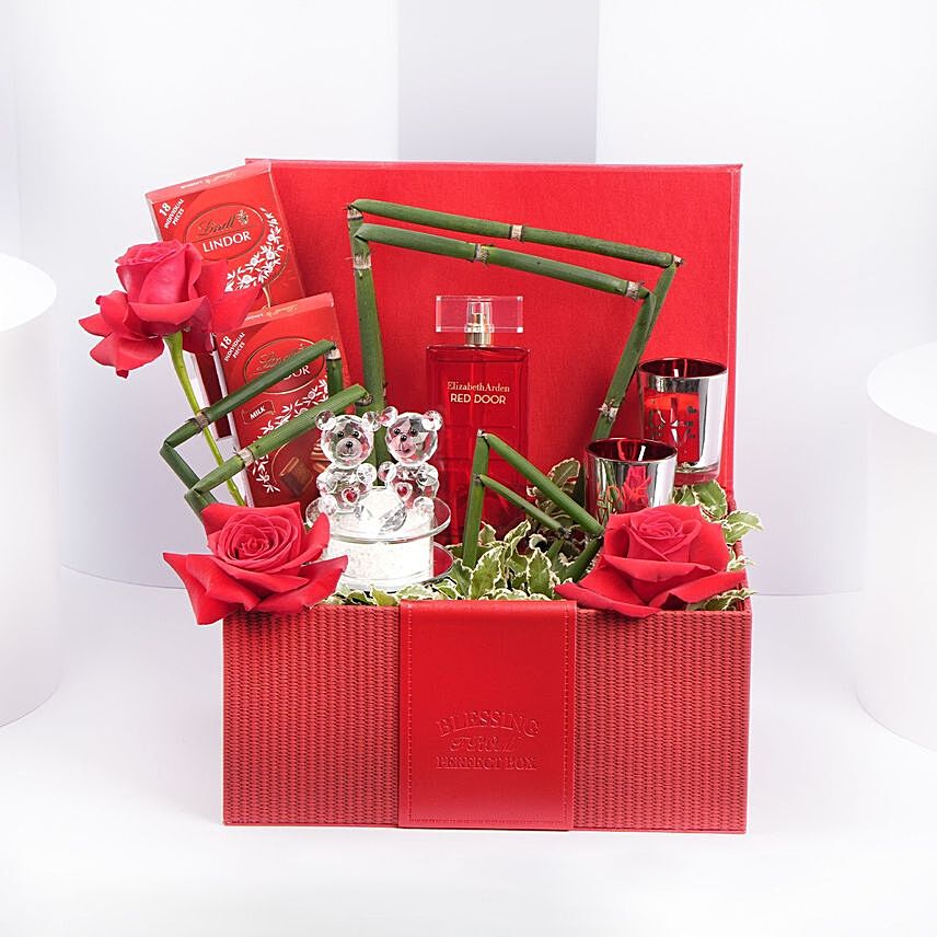 Elizabeth Arden Perfume Hamper: Karwa Chauth Gift for Wife