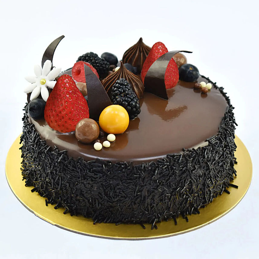 Fudge Fantasy Cake: Congratulations Cakes