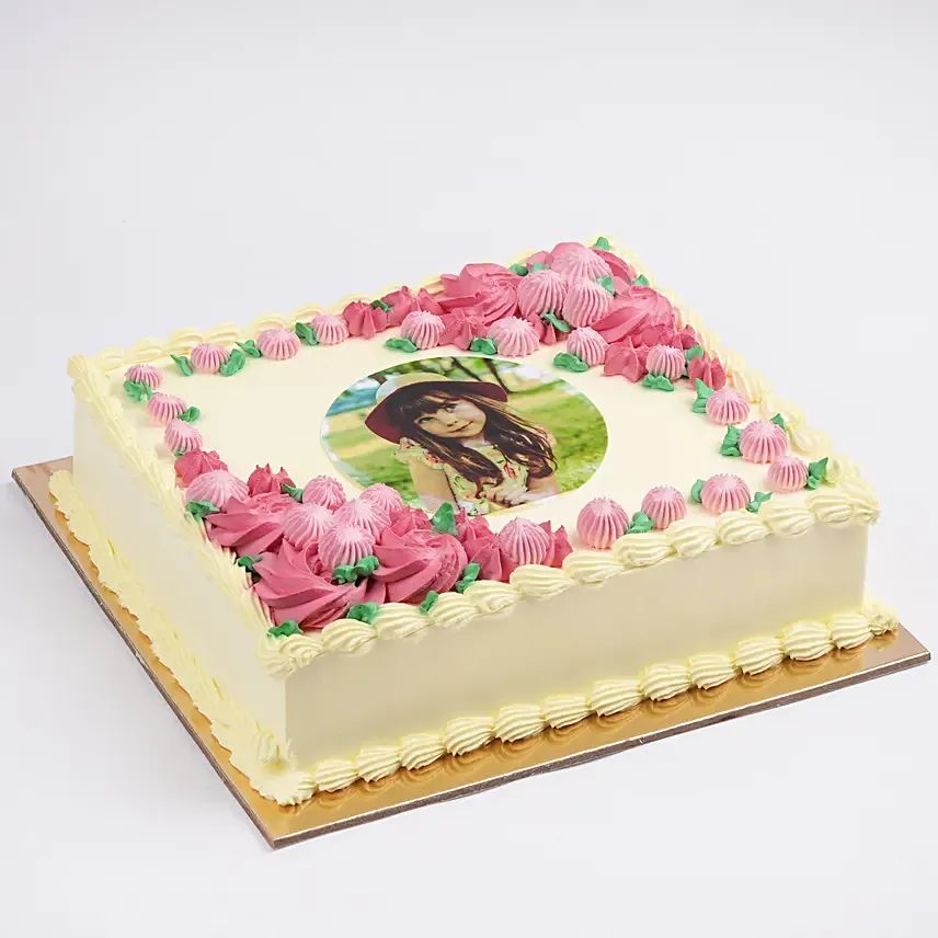 Scarlet Dream Photo Cake: Customized Photo Cakes