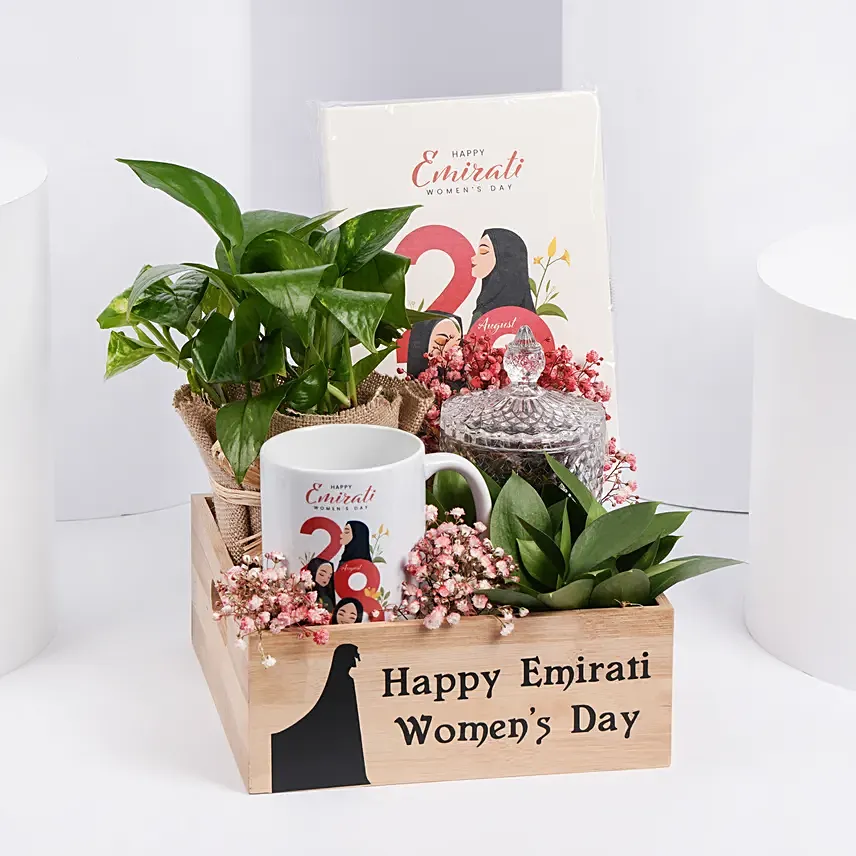 Emirati Womens Day Garden Treasure Hamper: Emirati Women's Day Gifts