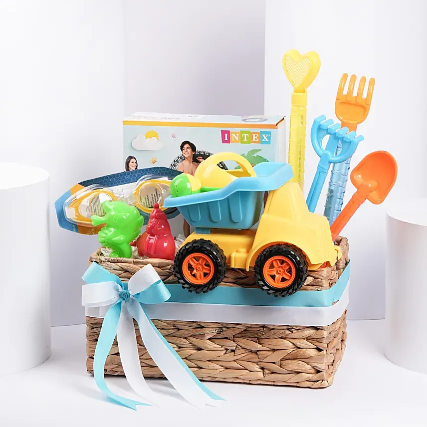 Fun At The Beach Hamper: Birthday Gift Hampers