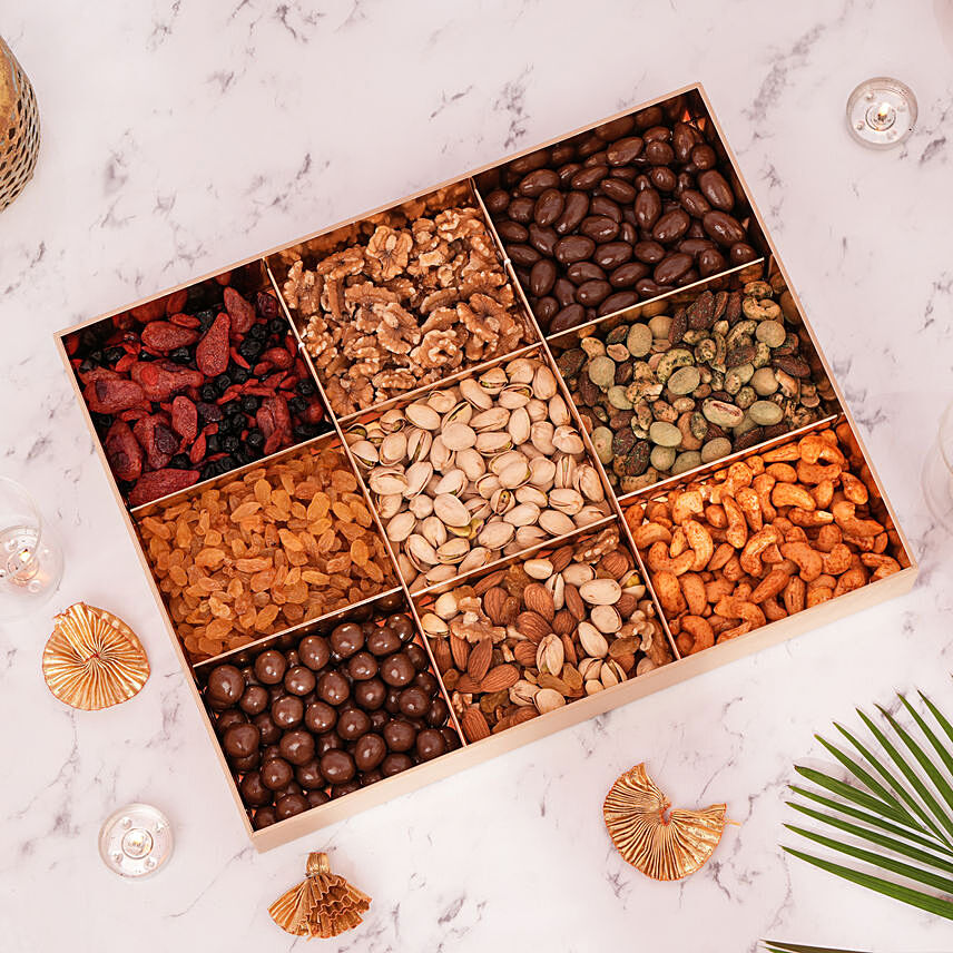 Premium Nuts n Berries Collection Box: Dry fruit Hampers for Diwali