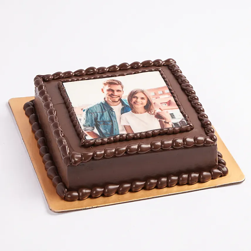 Enticing Love Photo Cake: Cherish Milestones: Anniversary Photo Cakes