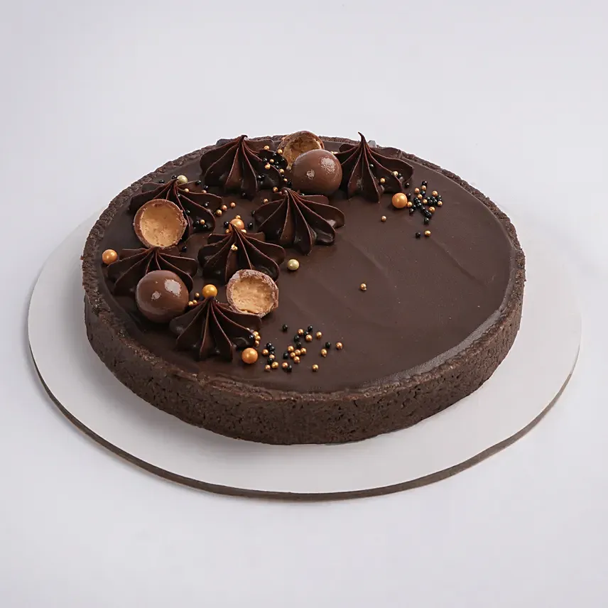 A Coffee Tart Story: Cake Delivery in Abu Dhabi