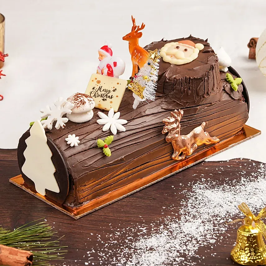 Decorative Chocolate Log Cake: Christmas Cakes