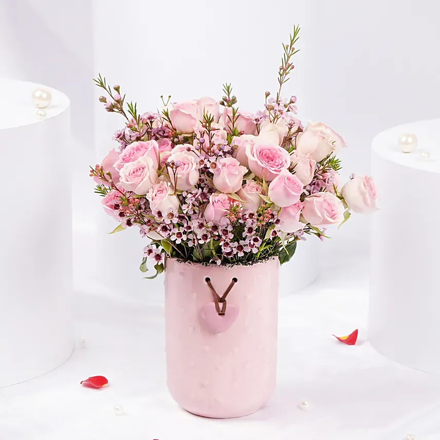 Valentines Pink Spray Roses in Premium Vase: Valentine's Day Gifts