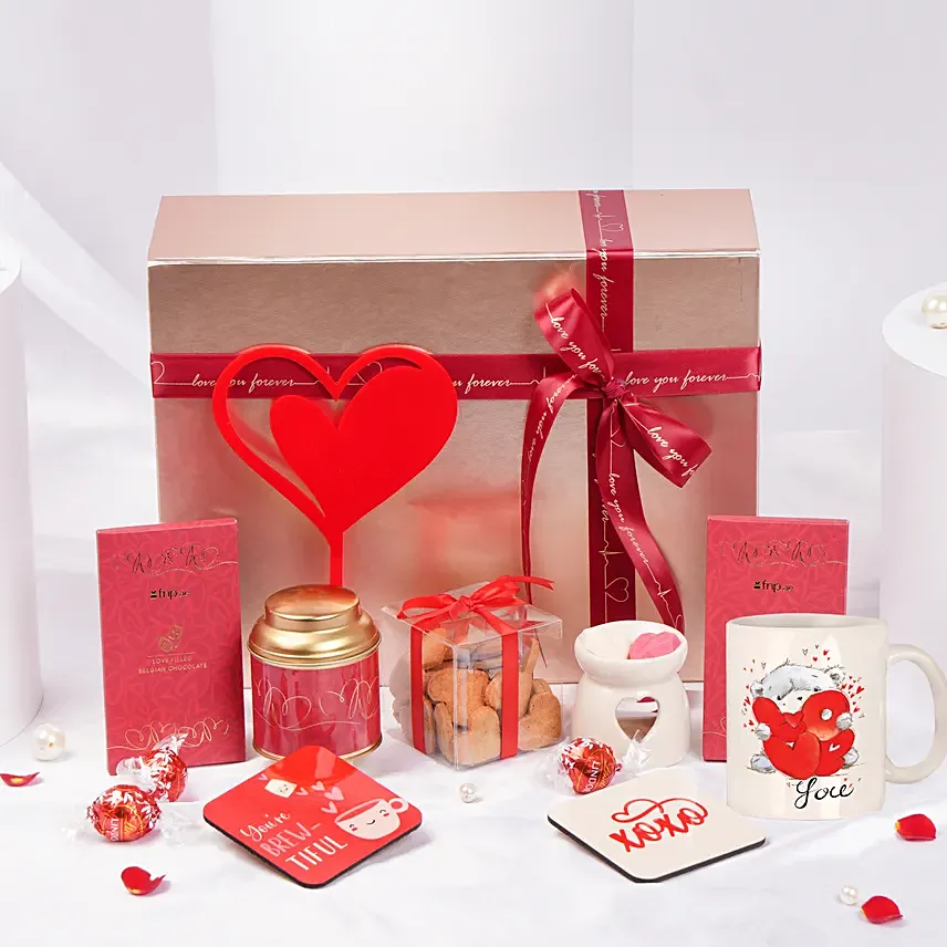 Touch of Love Hamper: Valentines Day Gifts to Sharjah