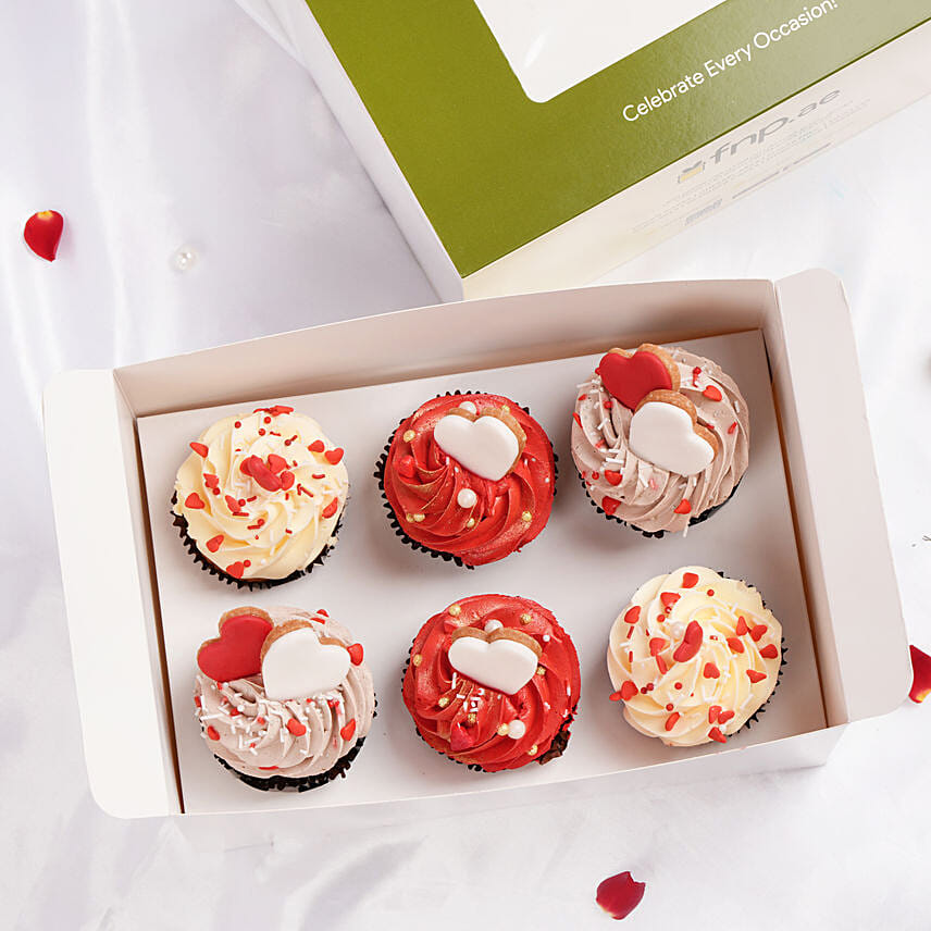 Love At First Bite Cupcakes: Chocolate Day Gifts