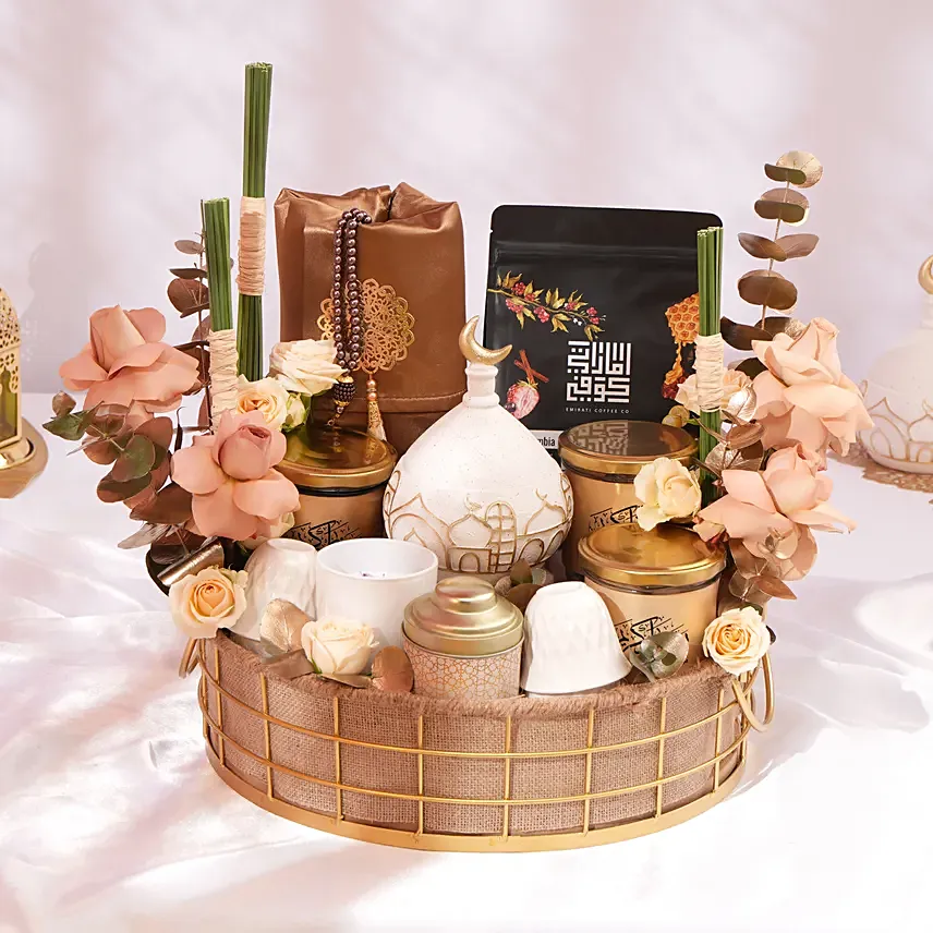 Ramadan Kareem Wishes Premium Hamper: Ramadan Hampers