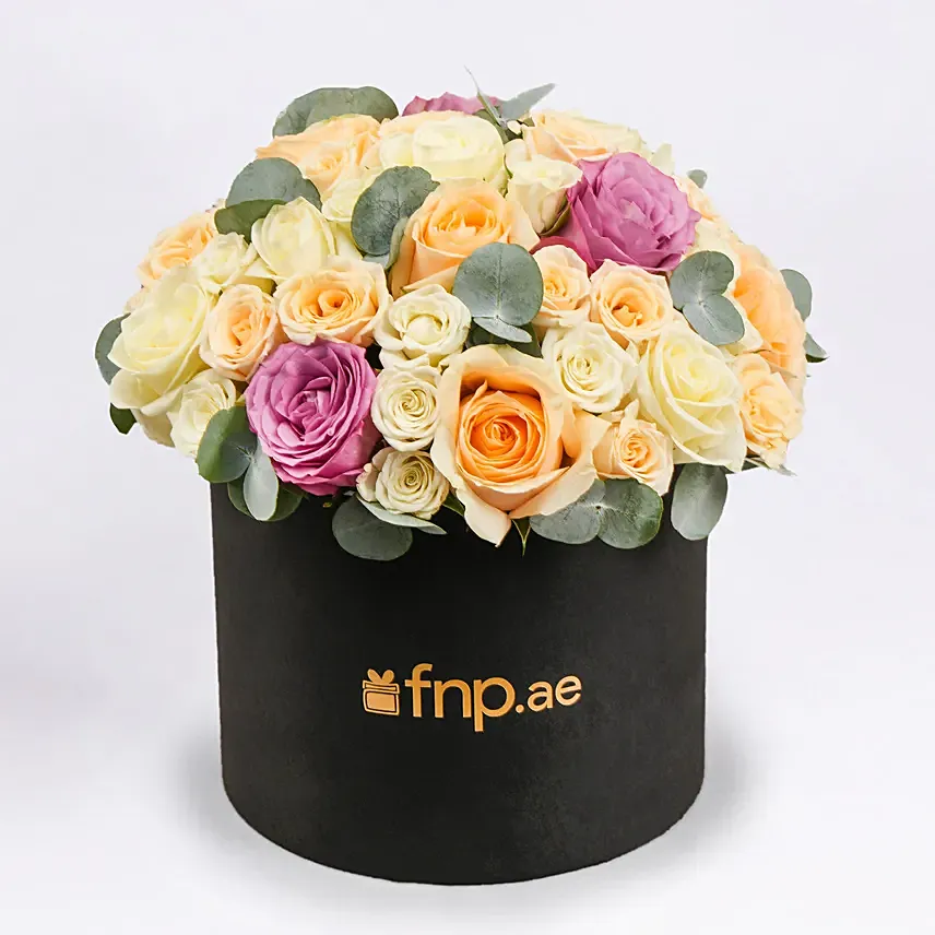 Mix Roses In Black Box: Flower Delivery Oman