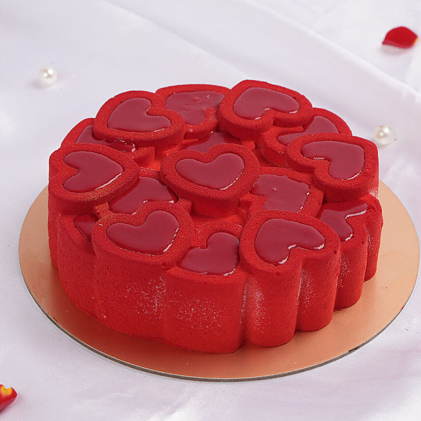 Sweetheart’s Red Velvet: Cake Delivery in Qatar