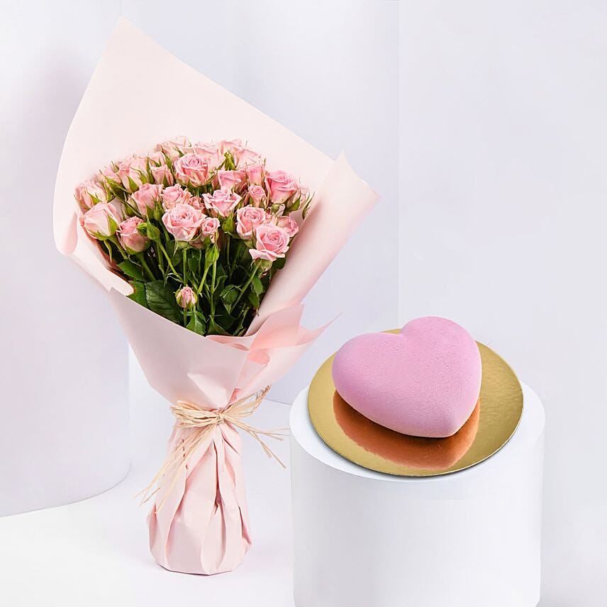 Pink Spray Roses Bouqet And Cake: Saudi Arabia Gift Delivery