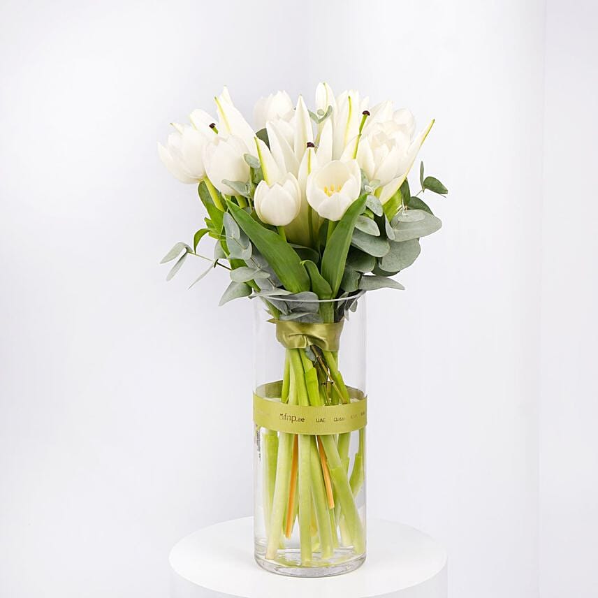 Saada | White Tulip N Lilies Vase: توصيل هدايا السعودية