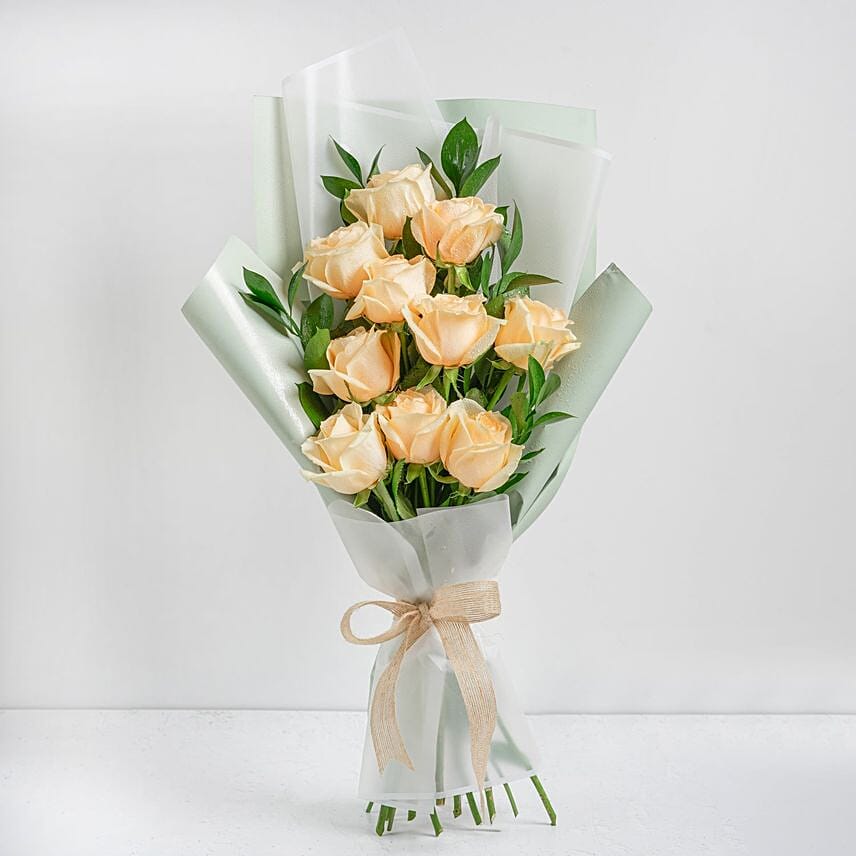 Peach Roses Bouquet: Flower Delivery Saudi Arabia