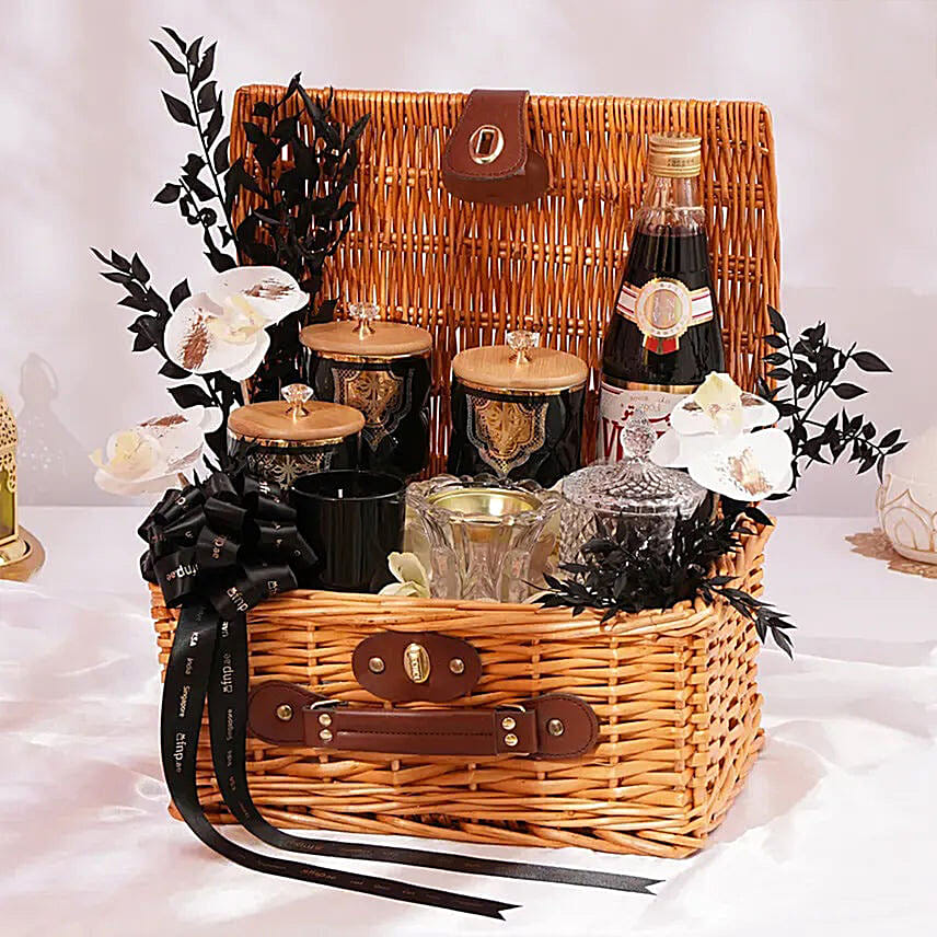 Ramadan Gifts Of Grace Basket: 