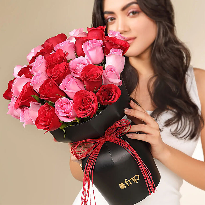 Eternal Love Rose Bouquet: Send Gifts to Singapore