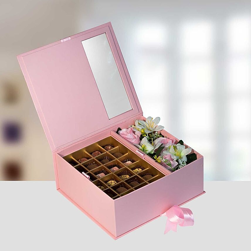 Classic Pink Chocolate Box