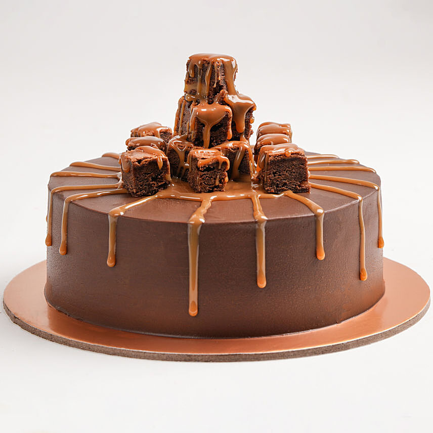 Online Special Brownie Caramel Cake- Half Kg Gift Delivery in UAE - FNP