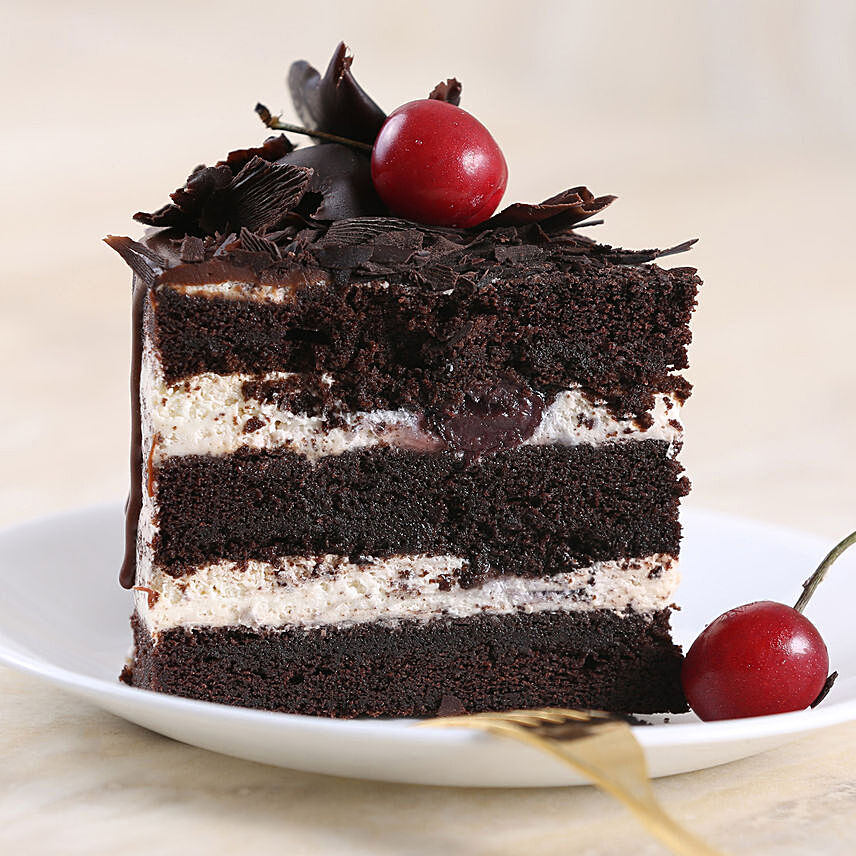 Online Black Forest Vegan Cake- Half Kg Gift Delivery in UAE - FNP