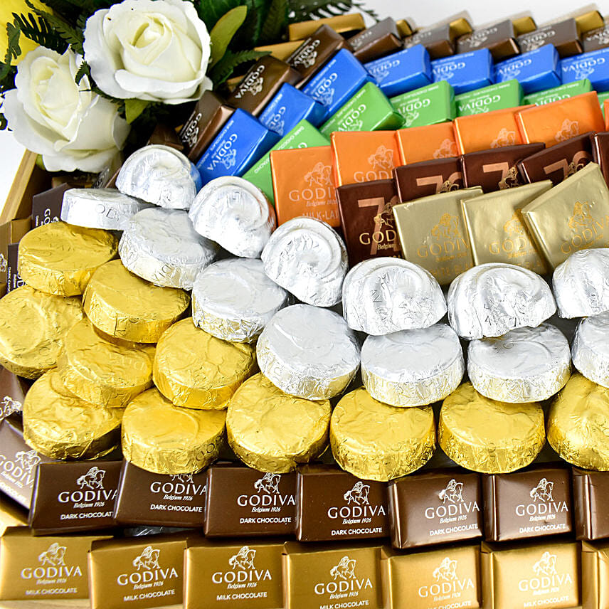 Online Godiva Chocolates and Flowers Arrangement Gift Delivery in UAE - FNP