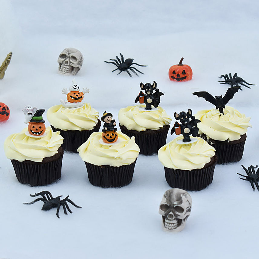 Trick or Treat Theme Cup Cakes