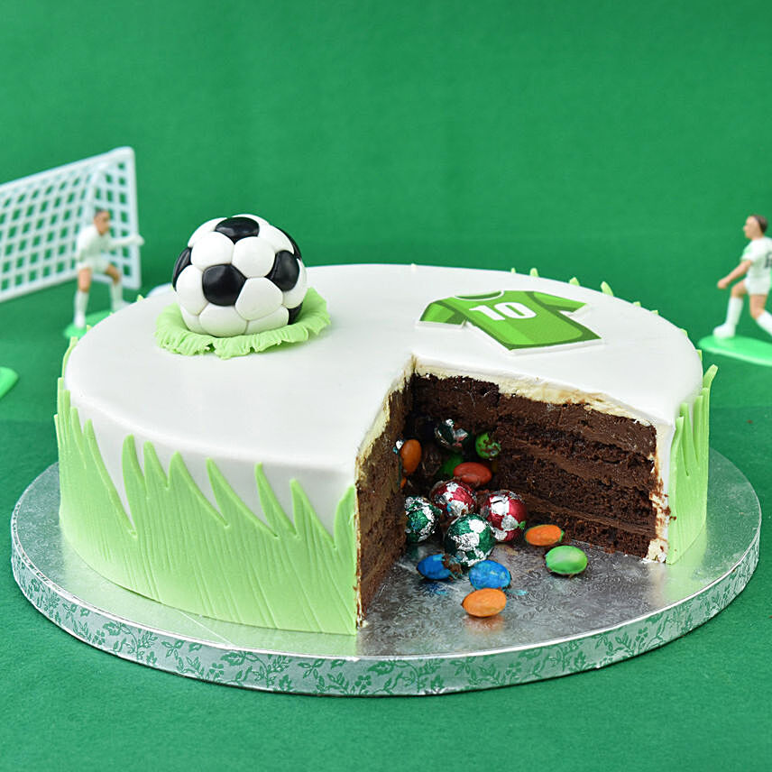 Football Pinata Cake - 700 Gram