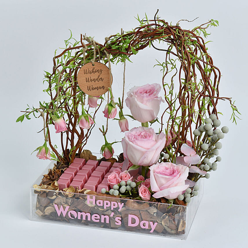 Womens Day Chocolates and Flowers Tray