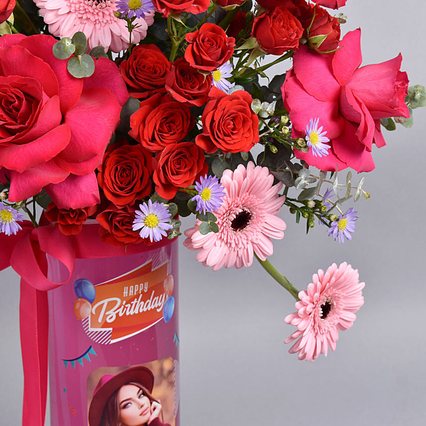 Online Personalised Vase Birthday Flowers And Cake Gift Delivery In Uae 