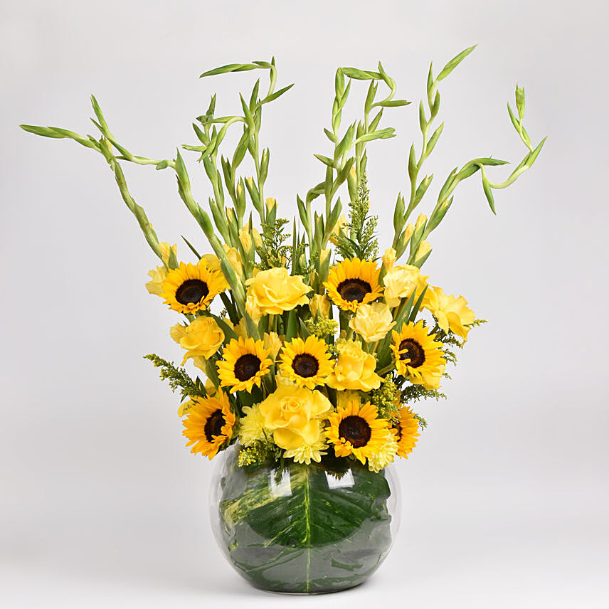 Gladiolus Mixed Flowers Arrangement