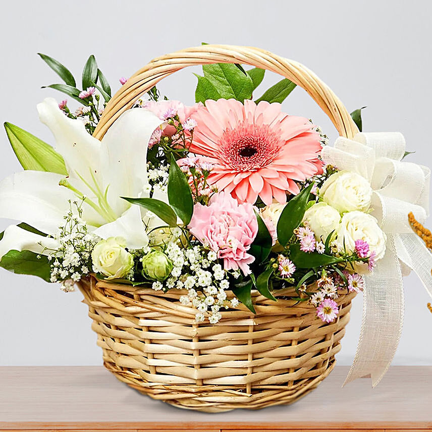 Online Basket Arrangement And Tabletop For Grandma Gift Delivery in UAE ...