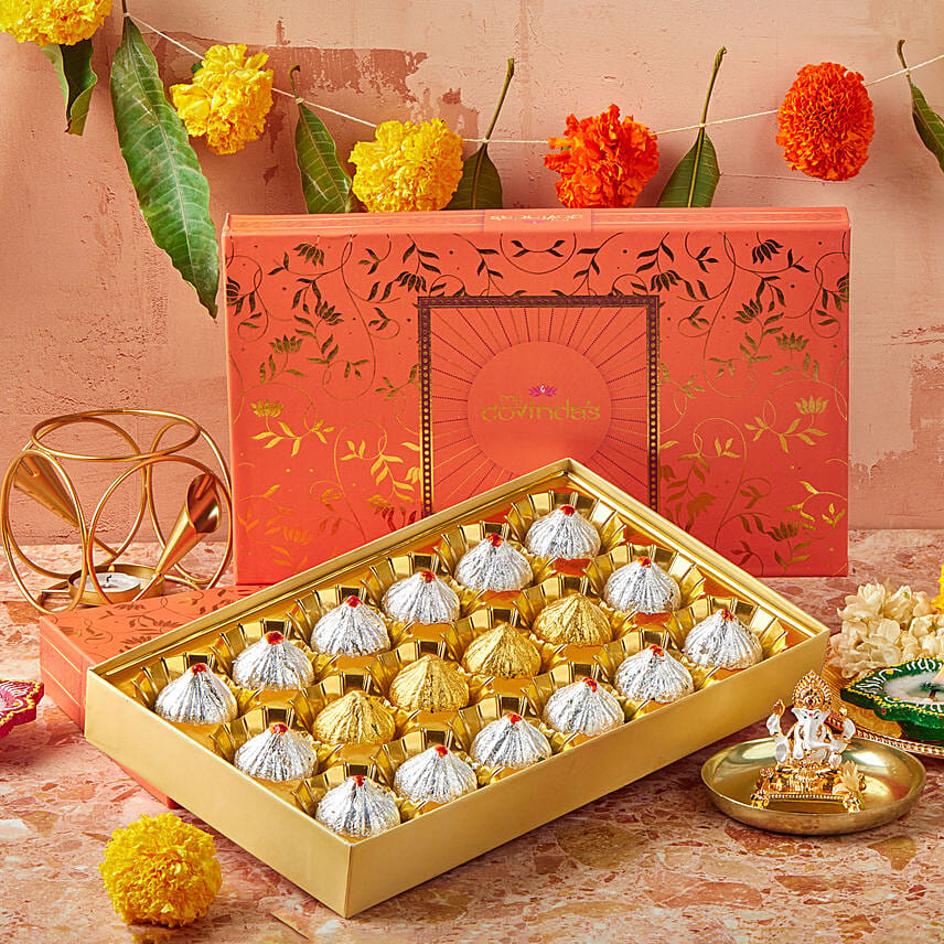 Ganesh Chaturthi Golden And Silver Modak 18 Pcs