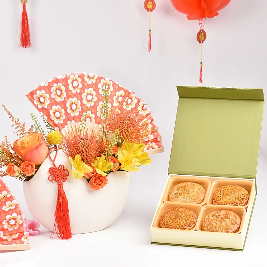 Exquisite Mid Autumn Wishes and Moon Cakes