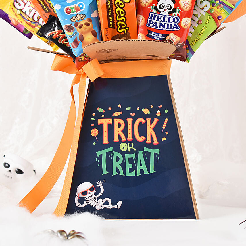 Online Trick Or Treat Box For Halloween Gift Delivery in UAE - FNP