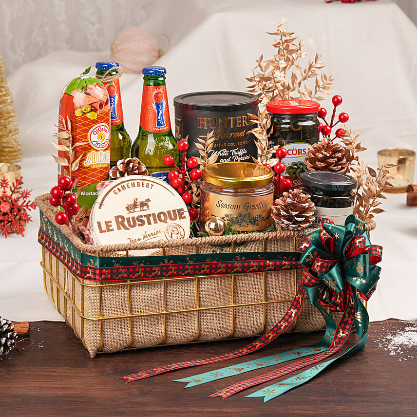 Gifts Hampers Online, Basket Hampers Dubai - fnp.ae