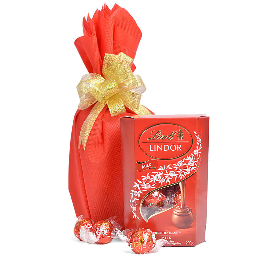 Lindt Milk Chocolate Truffles 200G