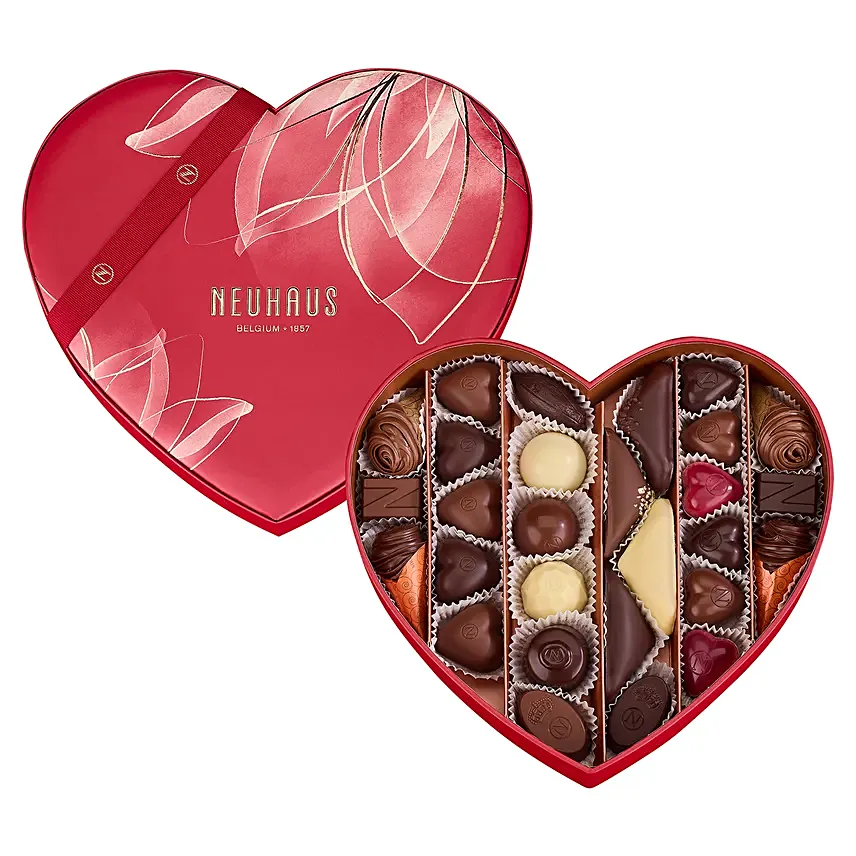 Valentine Medium Heart Box 28 Chocolates