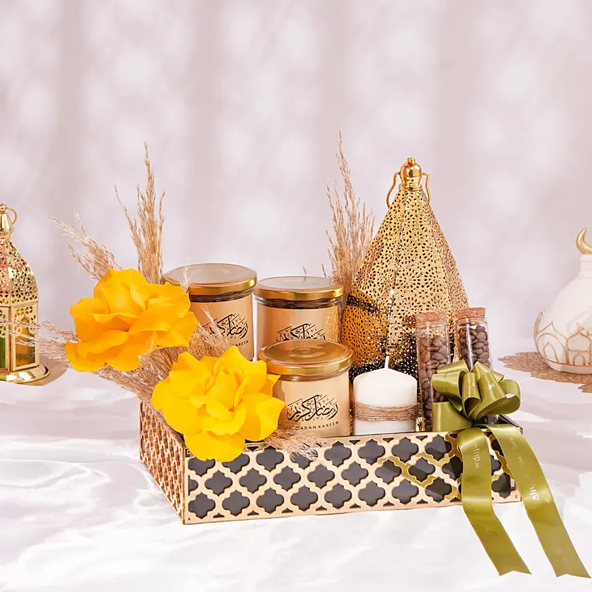 Ramadan Blessings Gold Hamper