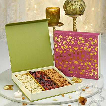 Diwali gift clearance packs